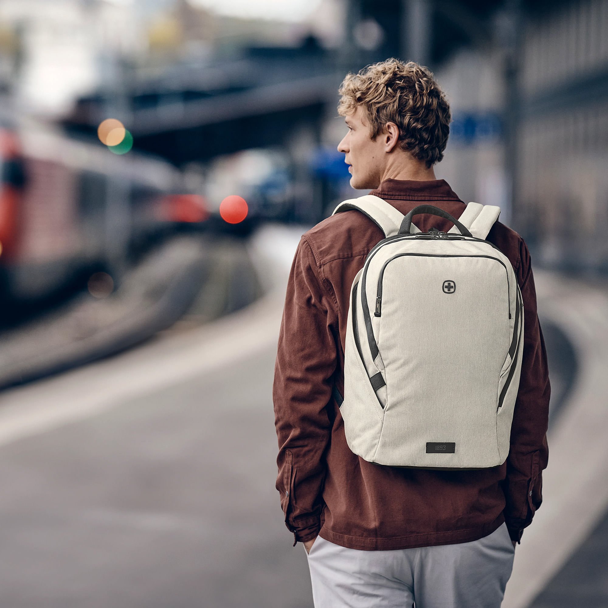 MX LIGHT | MOCHILA PARA NOTEBOOK 16” COM BOLSO PARA TABLET Off White 11