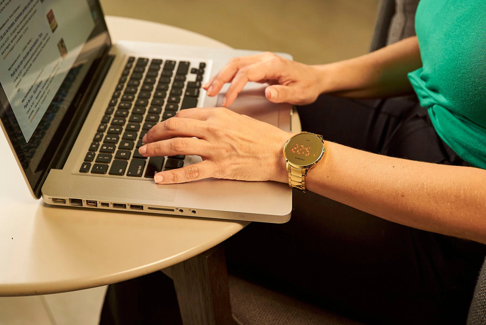 Relógio Feminino Digital Aço Dourado Dourado 3