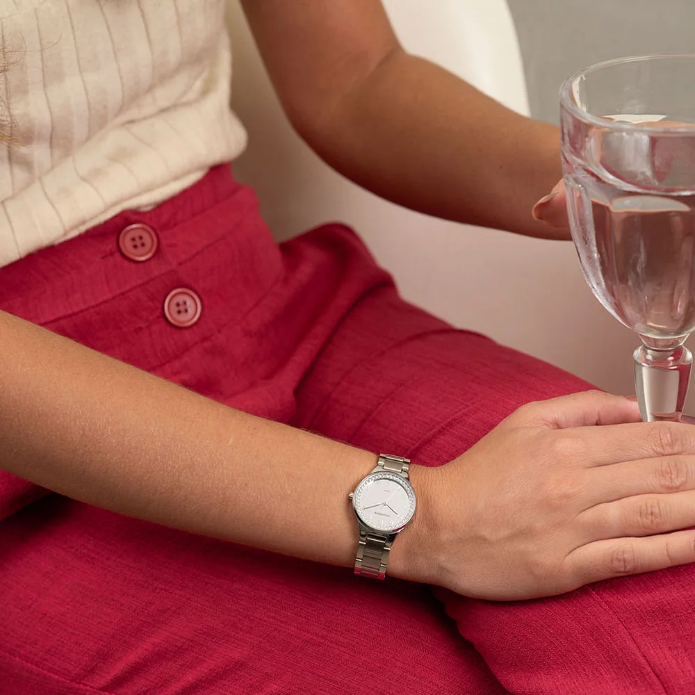 Kit Relógio Feminino Espelhado Prata Com Brinco Cristais Prata 4