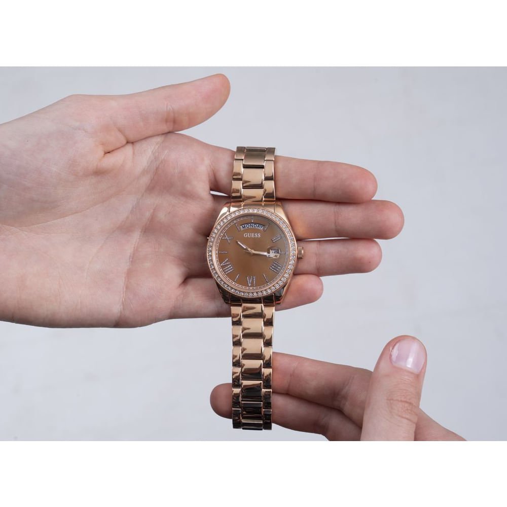 Relógio Guess Feminino Com Calendário Rose Gold Rosé 6