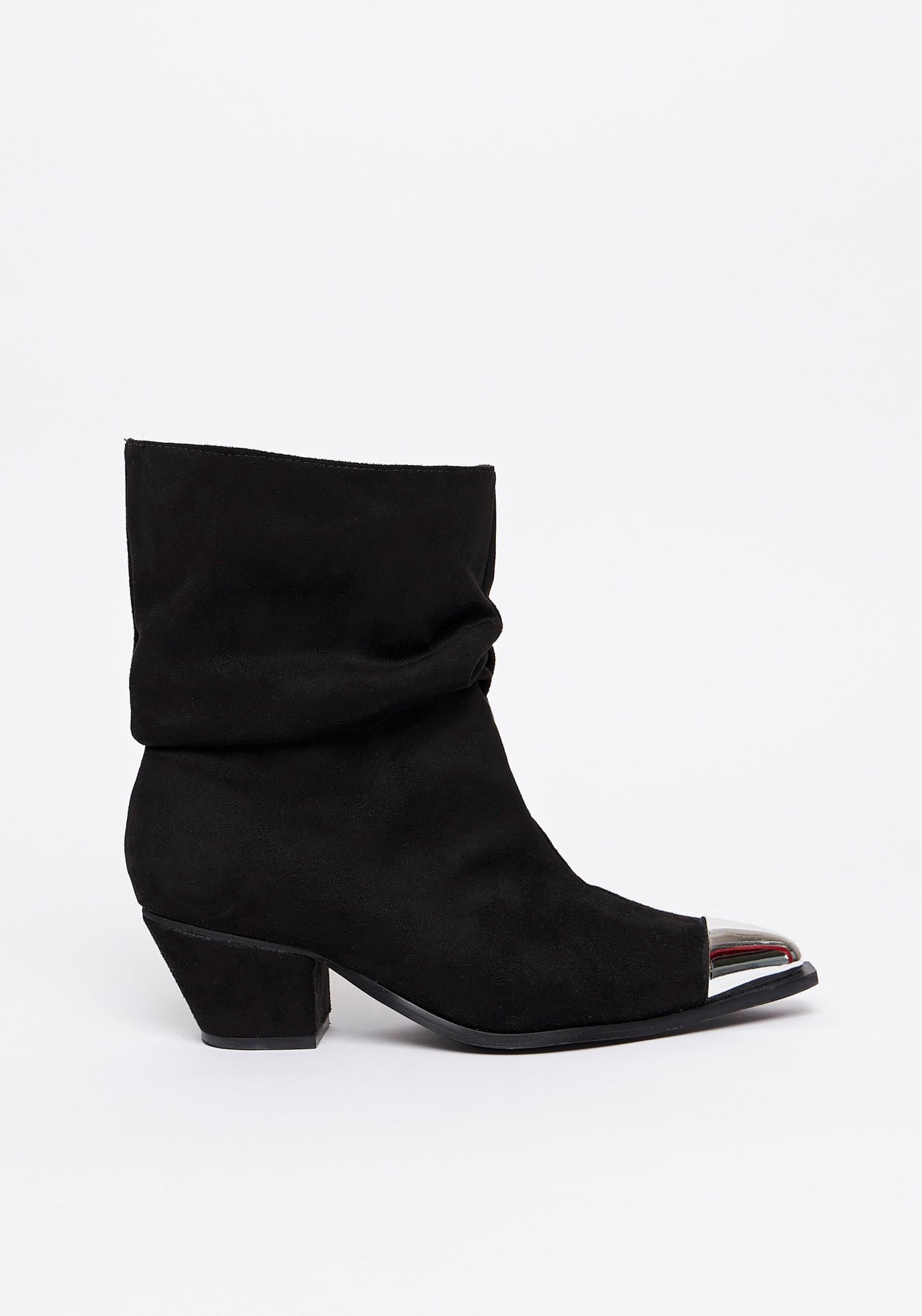 Bota Slouch com Biqueira 2