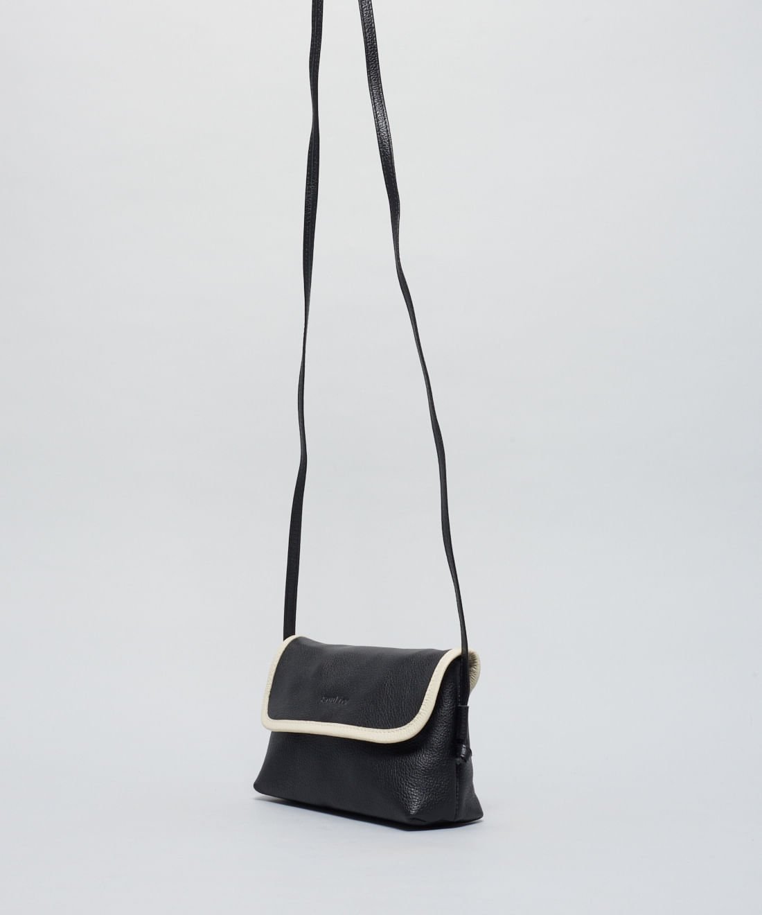 Bolsa p Couro Viés - Preto Preto 2