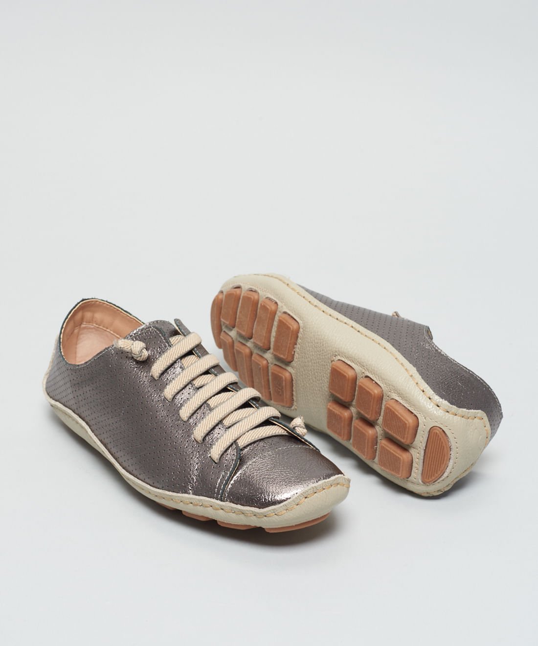 Tenis Perfuros Bicolor - Onix Cinza 2