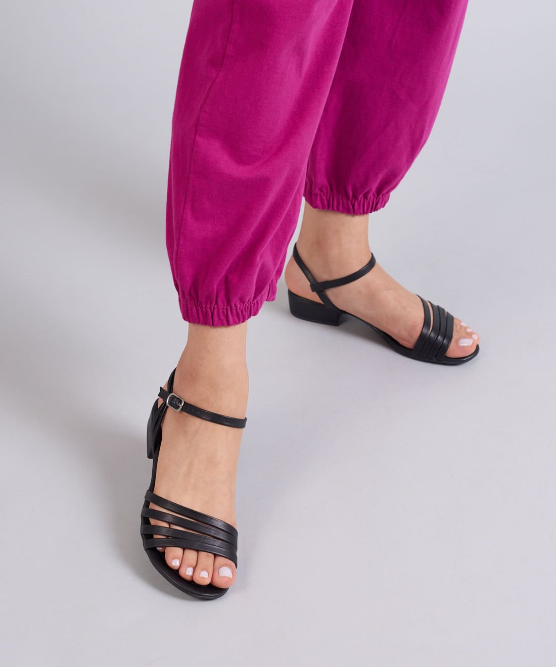 Rasteira Saltinho Nat - Preto Preto 5