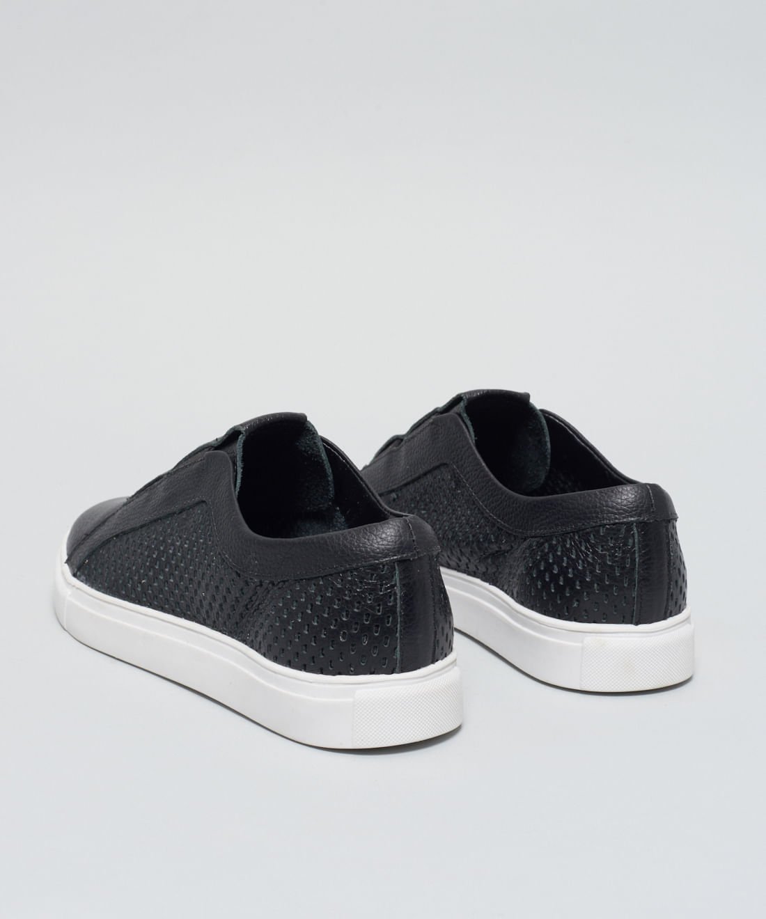 Tenis Elastico Perfuros - Preto Preto 3