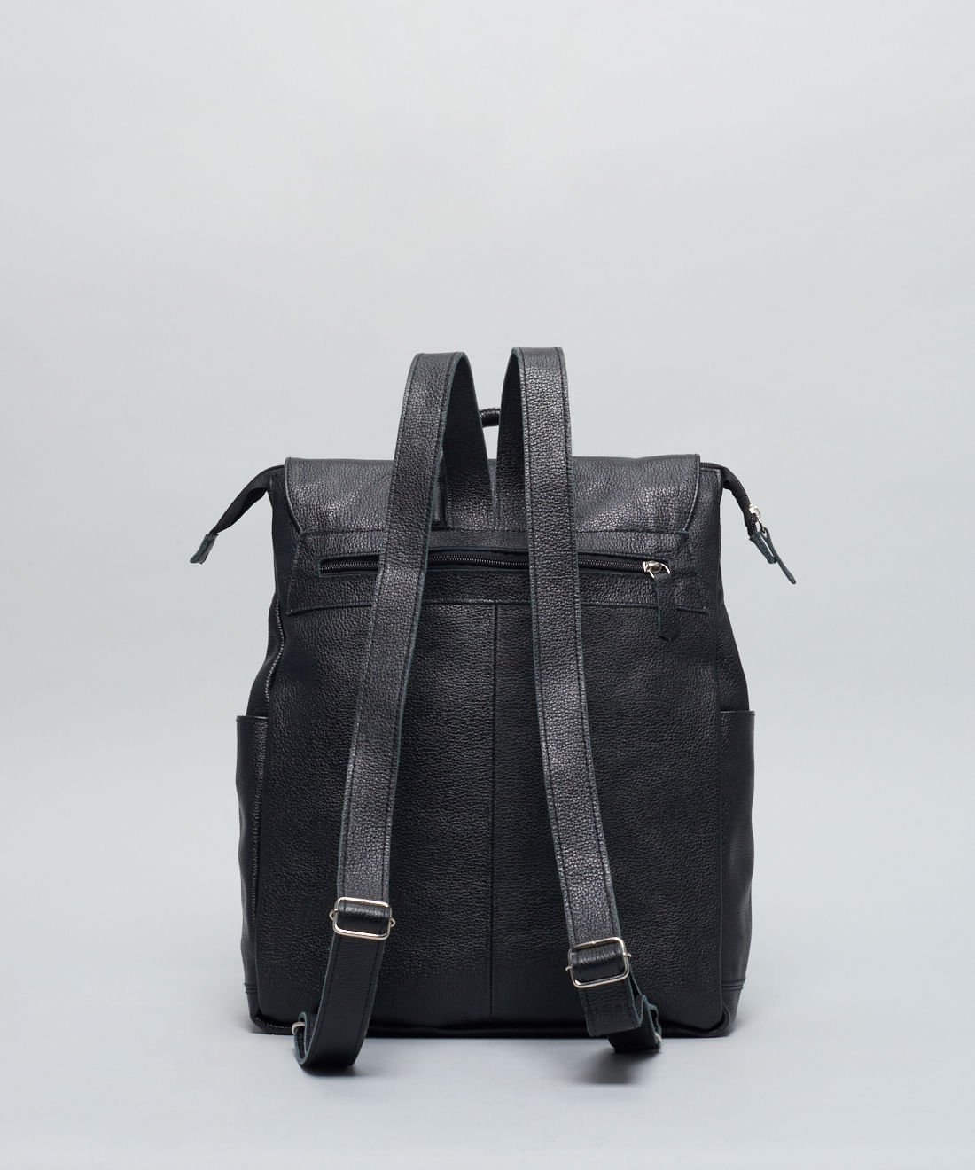 Mochila Couro Gabi - Preto Preto 3