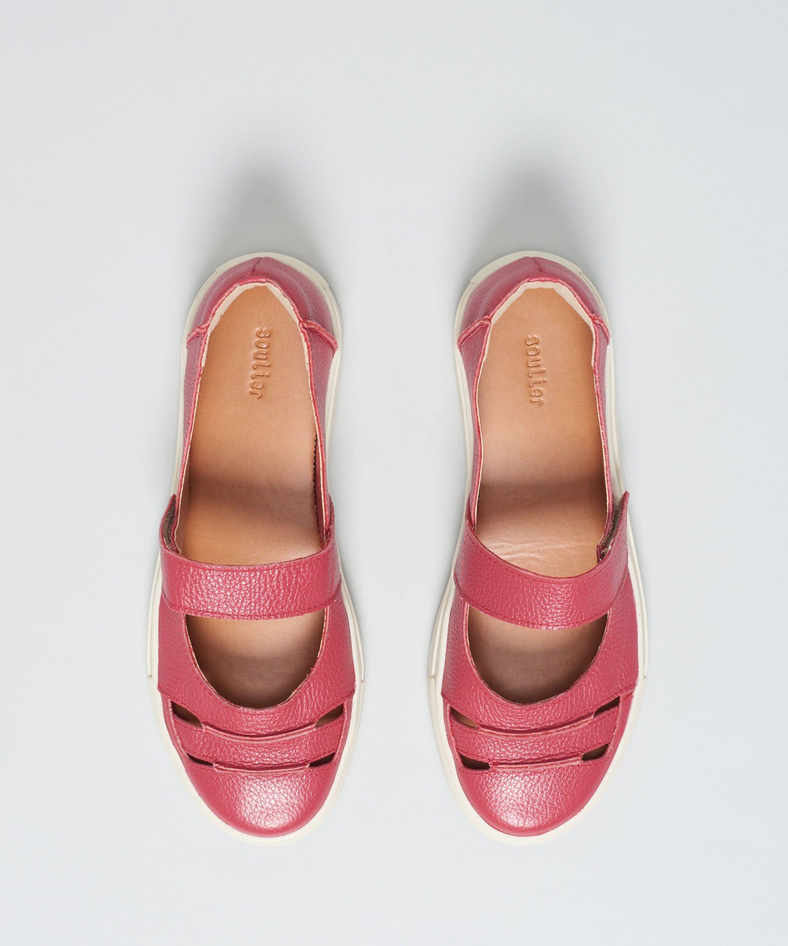 Sapatilha Aberta Recortes - Cereja Vermelho 4