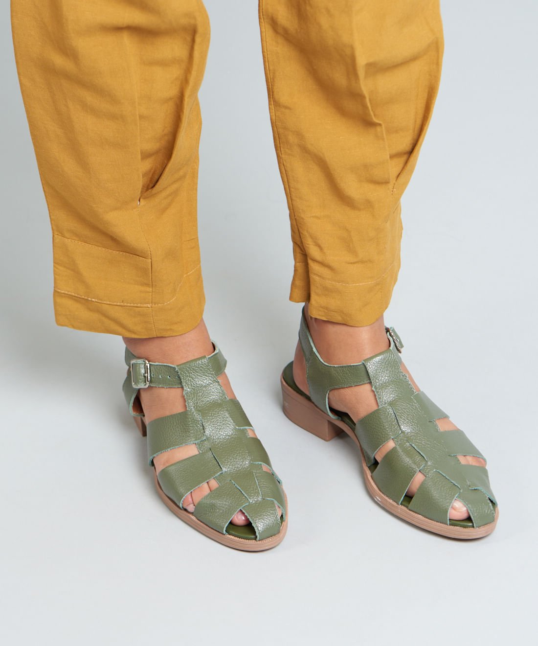 Rasteira Pescador Olivia - Verde Militar Verde Militar 5