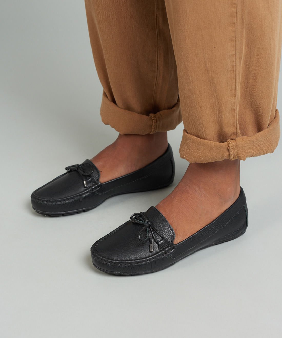 Mocassim Couro Detalhe - Preto Preto 5