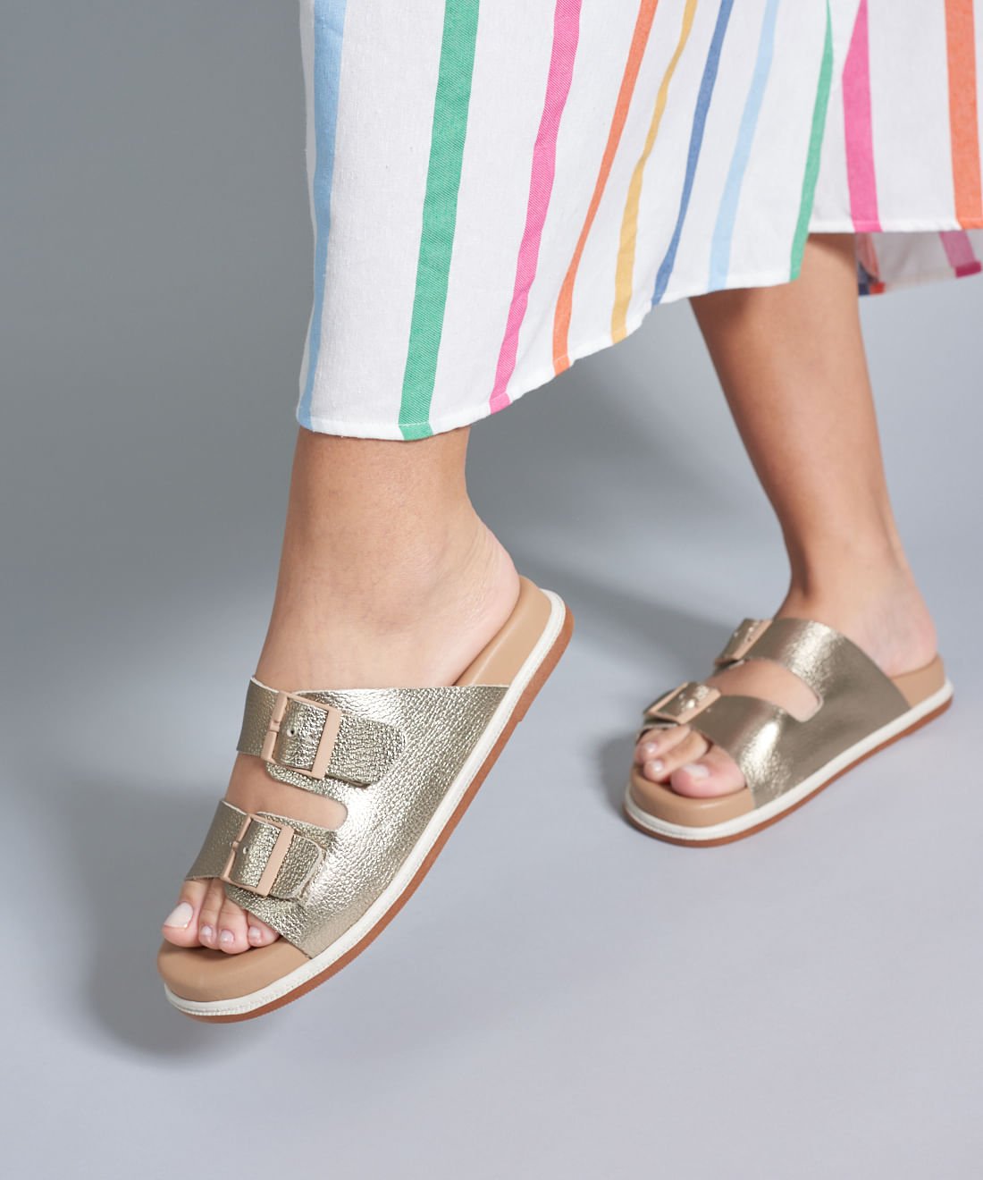 Rasteira Anatomica Vira - Prata Velho Dourado 5