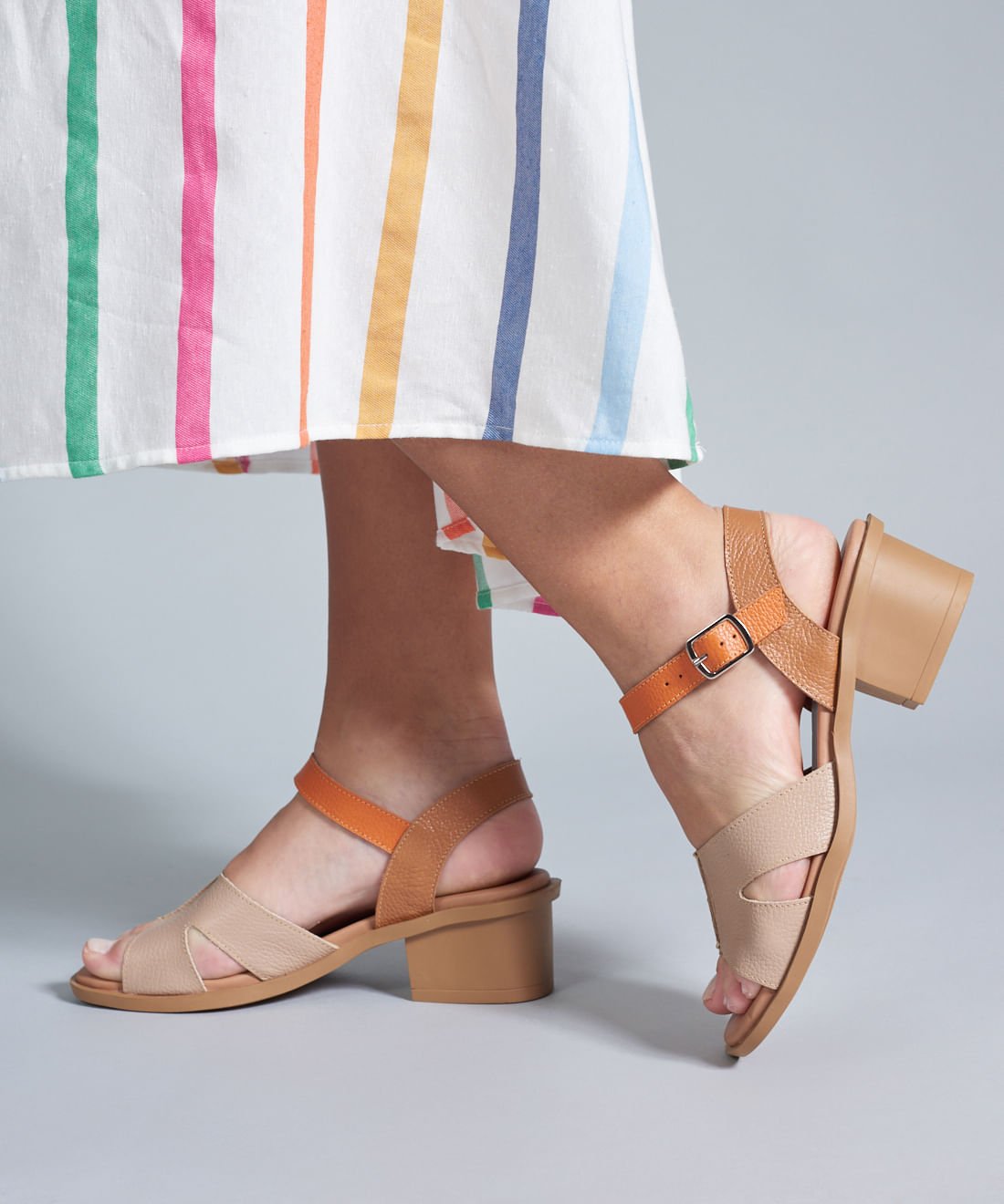 Sandalia Media Couro Amanda - Colors Bege 5