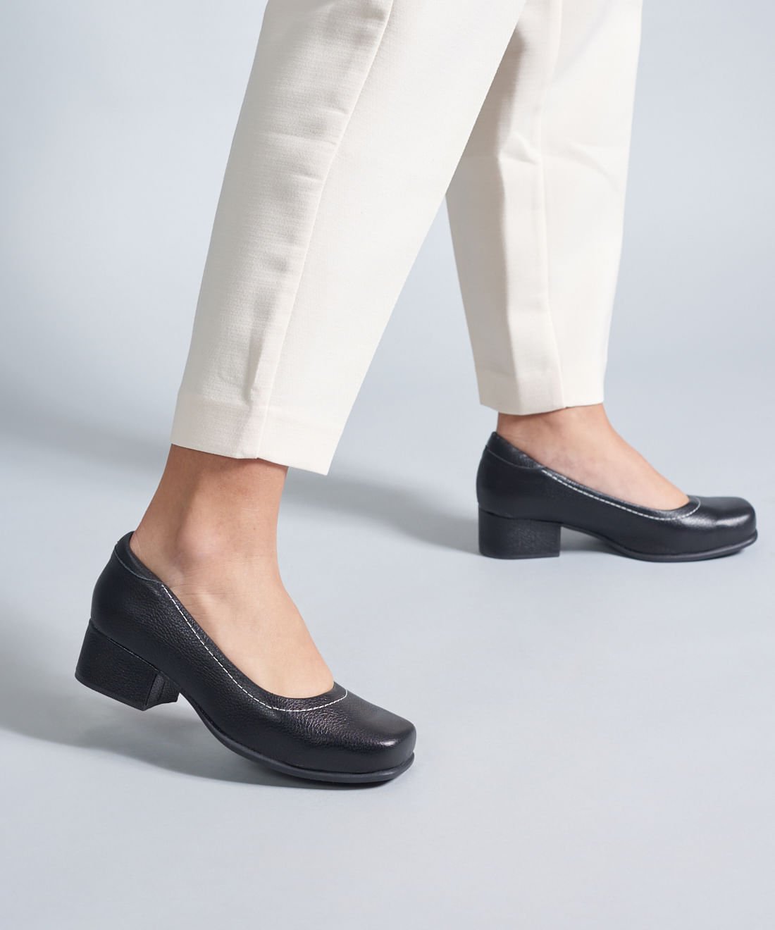 Scarpin Couro Pesponto - Preto Preto 5