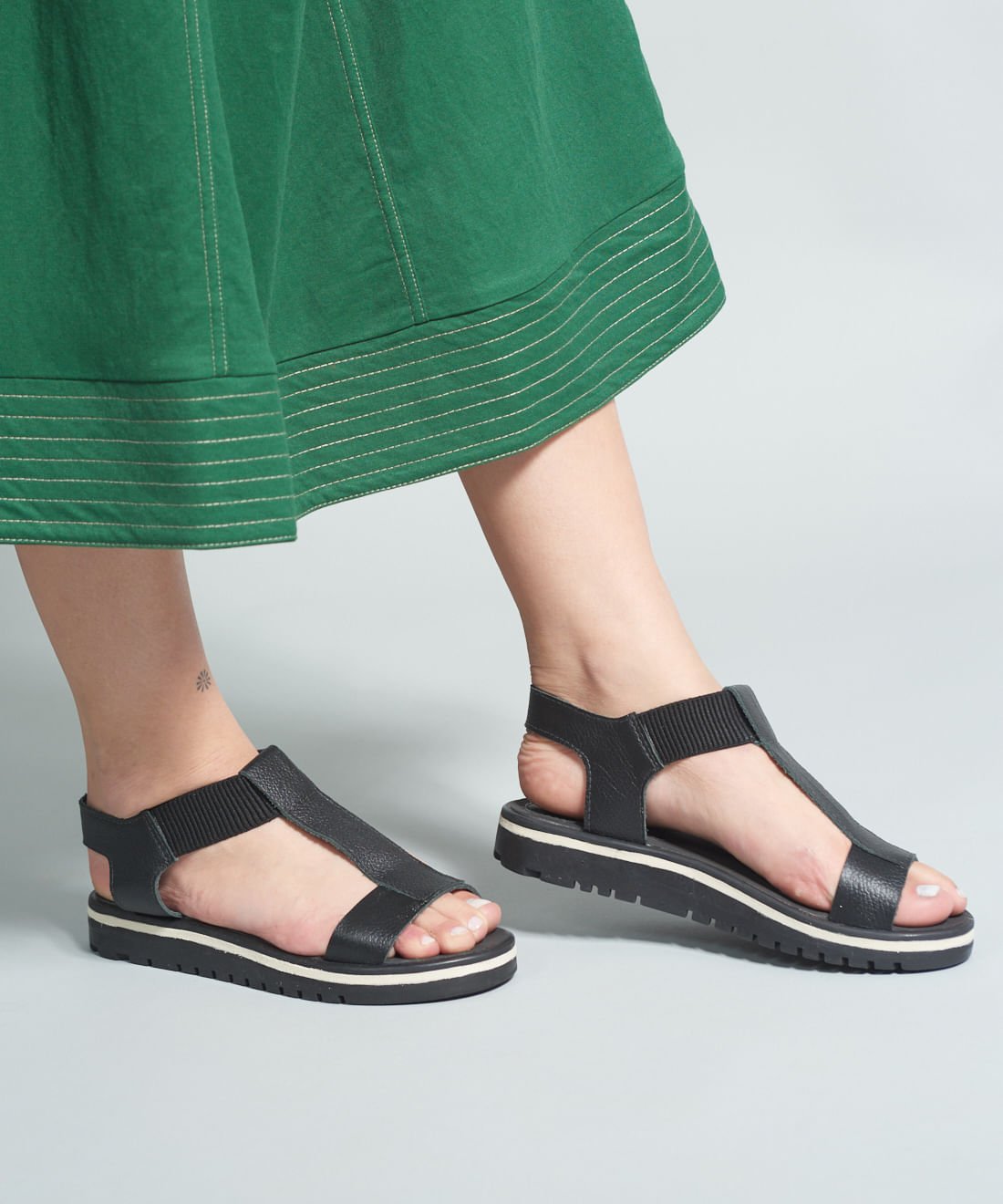 Rasteira Tratorada Elastico Couro - Preto Preto 5