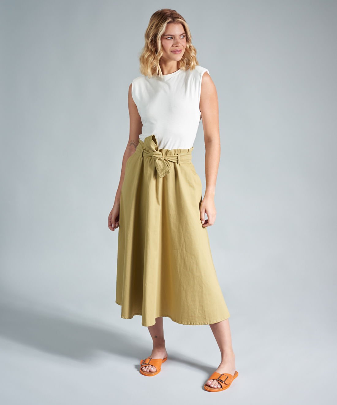 Rasteira Couro Fivela Laura - Tangerina Laranja 5