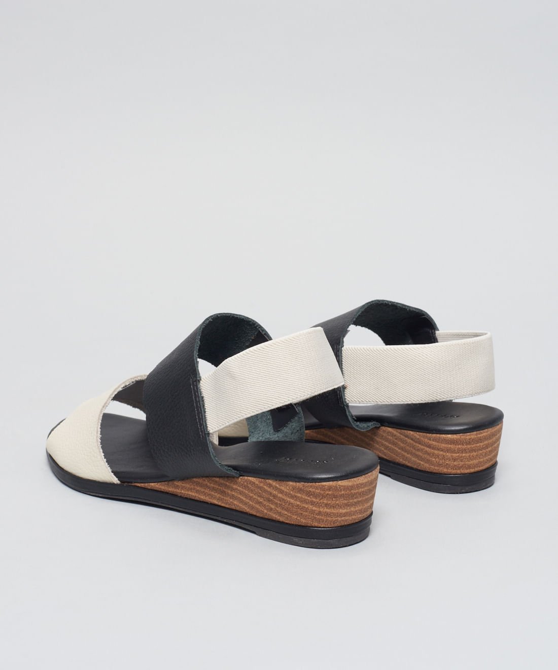 Anabela Couro Elastico Traseiro - Preto/Off White Preto/Off White 3