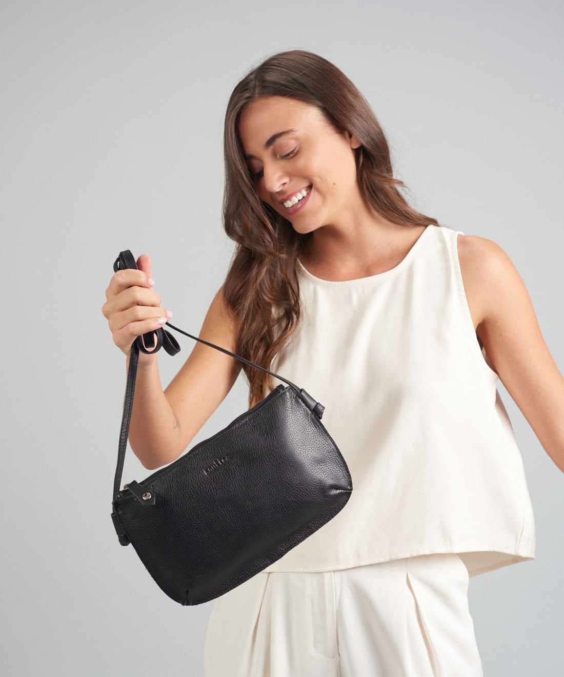 Bolsa Castanha - Preto Preto 6