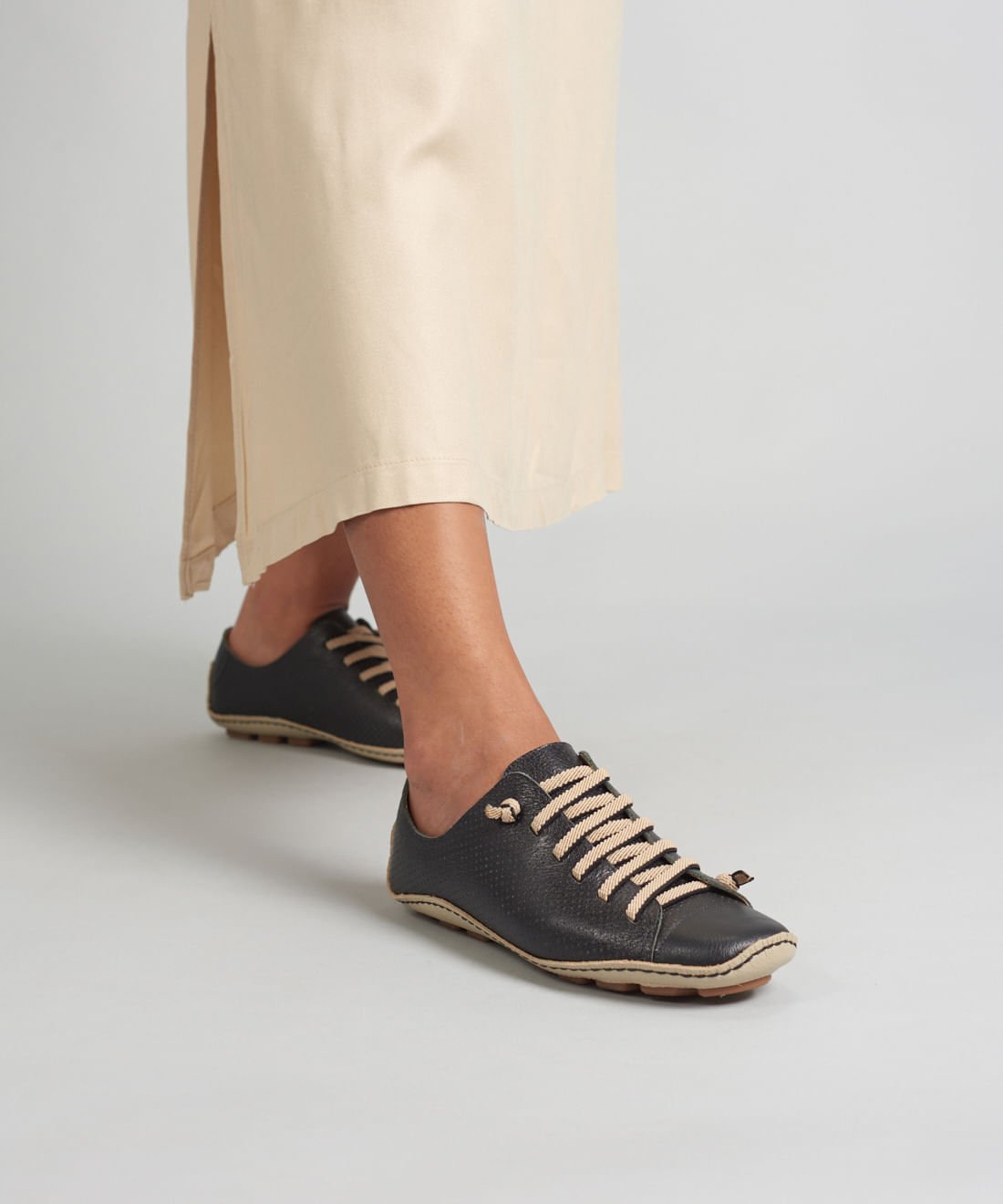 Tênis Soulier Perfuros Feminino Preto 2