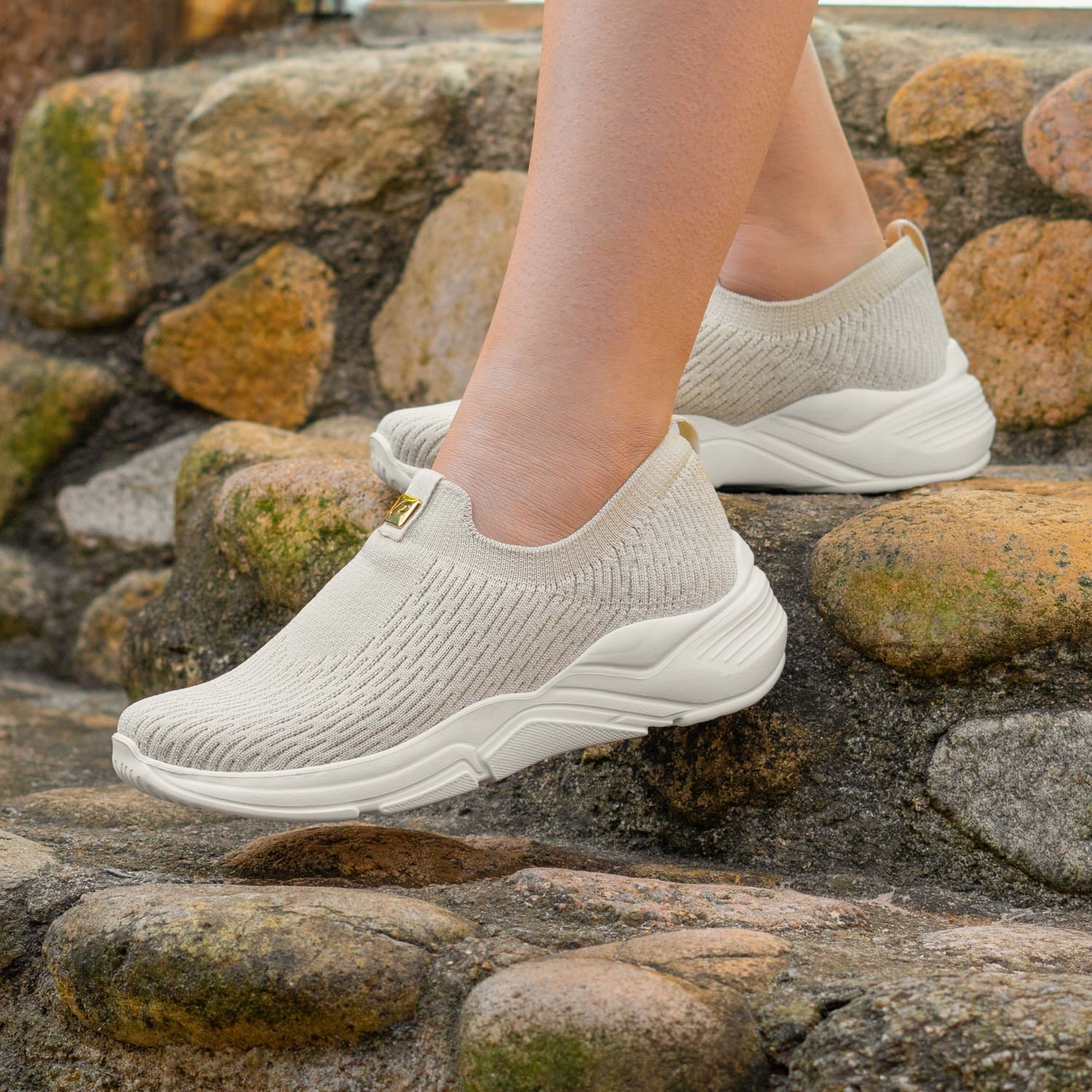 Tenis Pegada Feminino em Tecido Bege 218833-01 Bege 2