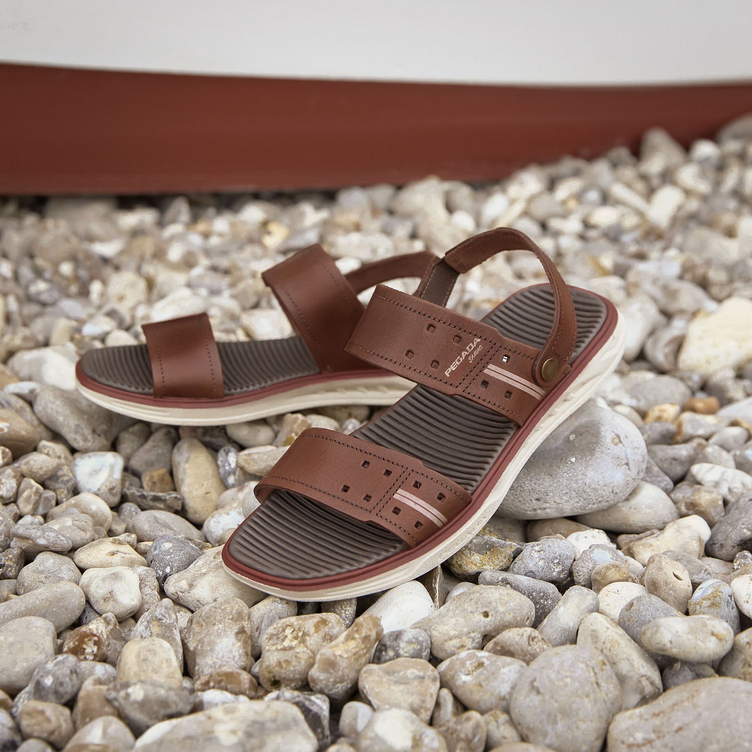 Sandália Pegada Masculino em Couro Pinhão 134653-01 Pinhão 2