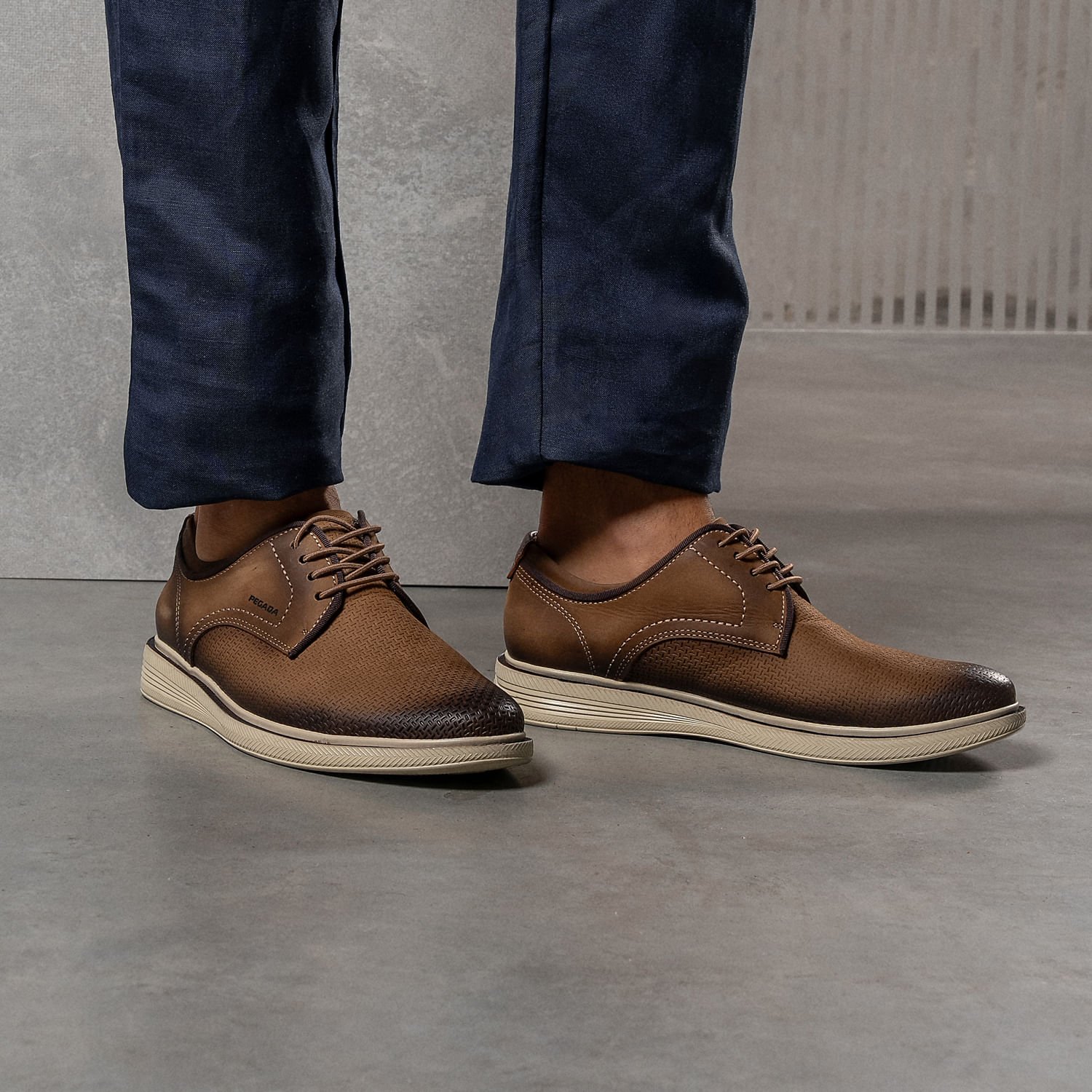 Sapato Casual Pegada Masculino em Couro Mascavo 126113-07 Mascavo 2