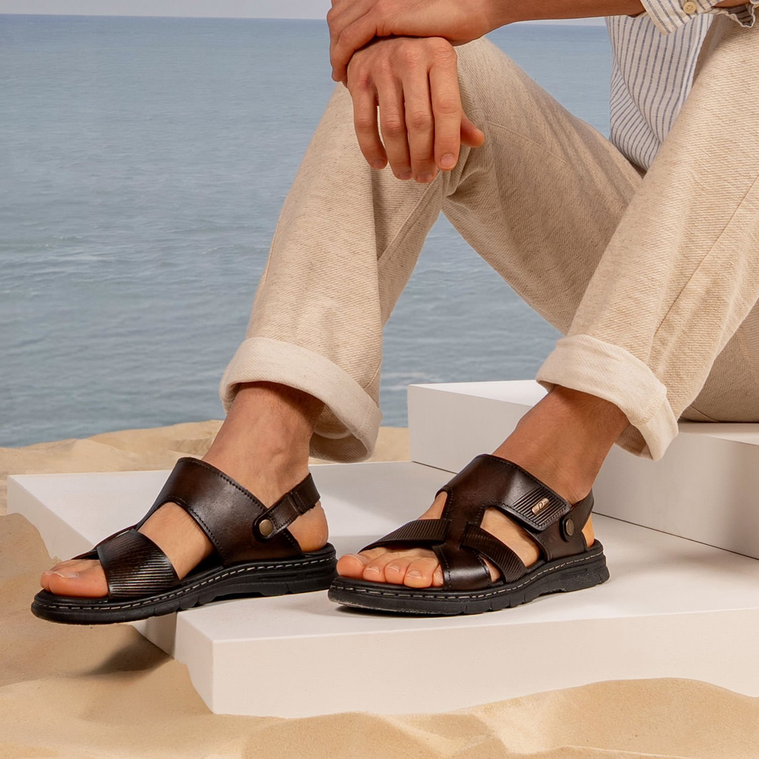 Sandália Pegada Masculino em Couro Cravo 134204-02 Cravo 2