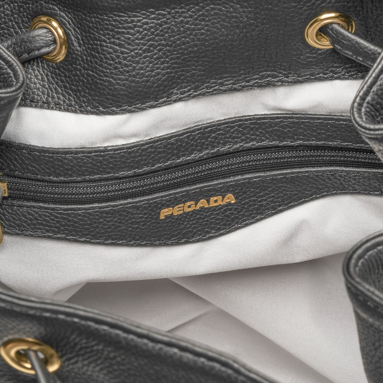 Bolsa Pegada Feminina Hobo em Couro Preto BO210008-01 Preto 3