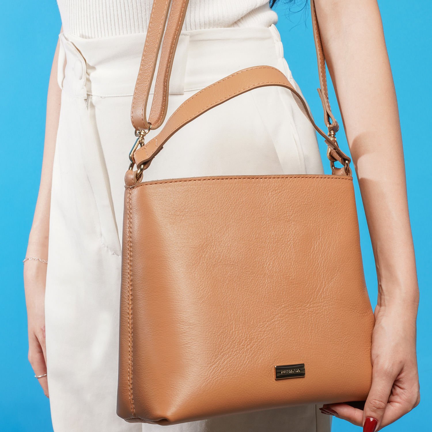 Bolsa Pegada Feminina Tote em Couro Caramelo BO210011-02 Marrom 2