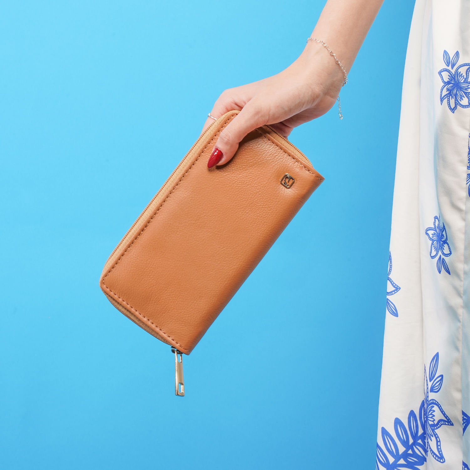 Carteira Pegada Feminina em Couro Caramelo CA001301-04 Marrom 2