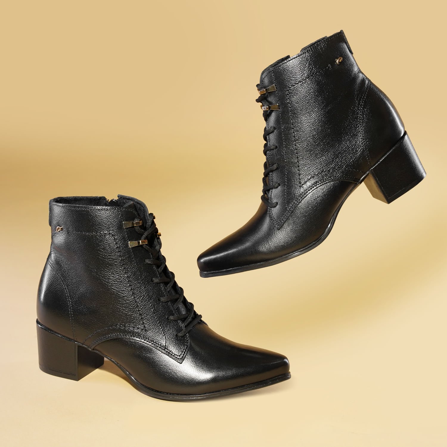 Bota Pegada Feminina em Couro Preta Cano Curto 280904-04 Preto 2