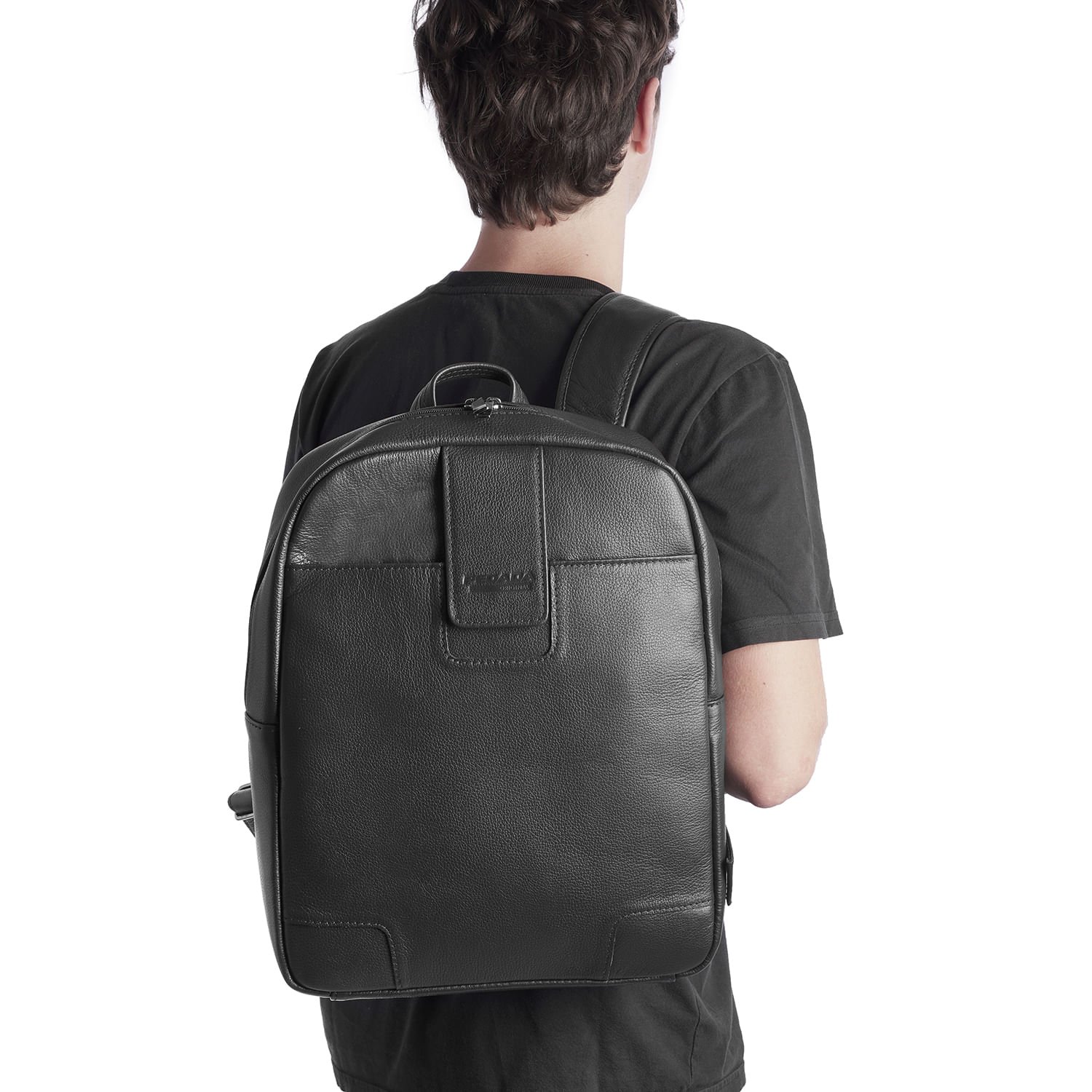 Mochila Pegada em Couro Preto MO009325-01 Preto 6