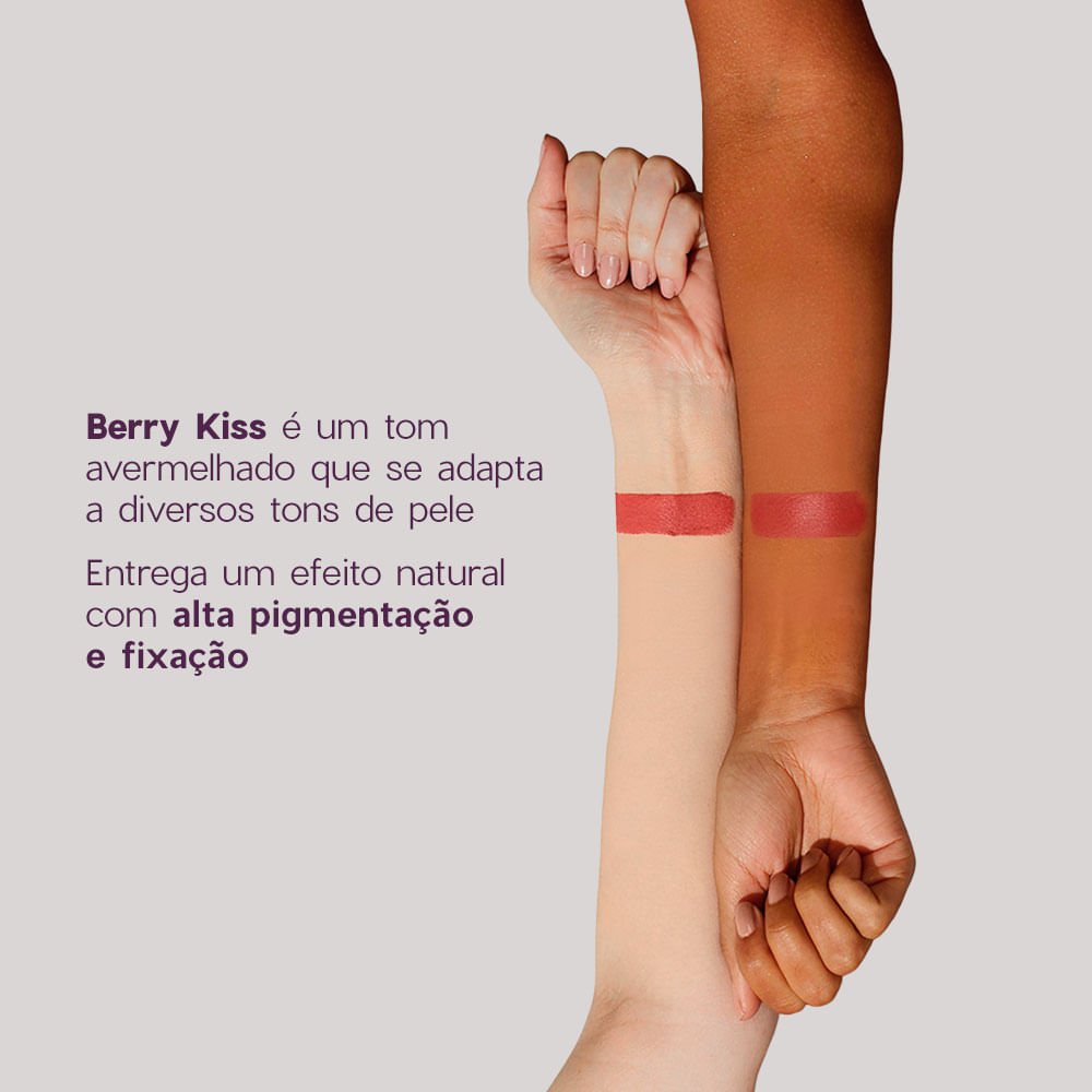 Kit Blush Stick Berry Kiss + Esponja de Maquiagem Sister Blend Roxa Océane Purple (2 Produtos) Berry Kiss 3