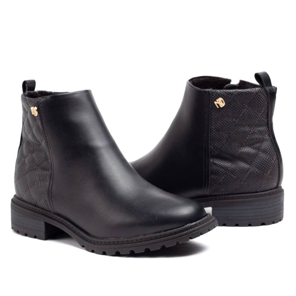 Bota Modare Feminina Cano Curto com Detalhe Matelassê Feminino Preto 5