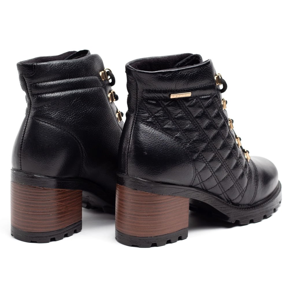 Coturno Feminino Pegada em Couro Matelassê Preto Preto 6