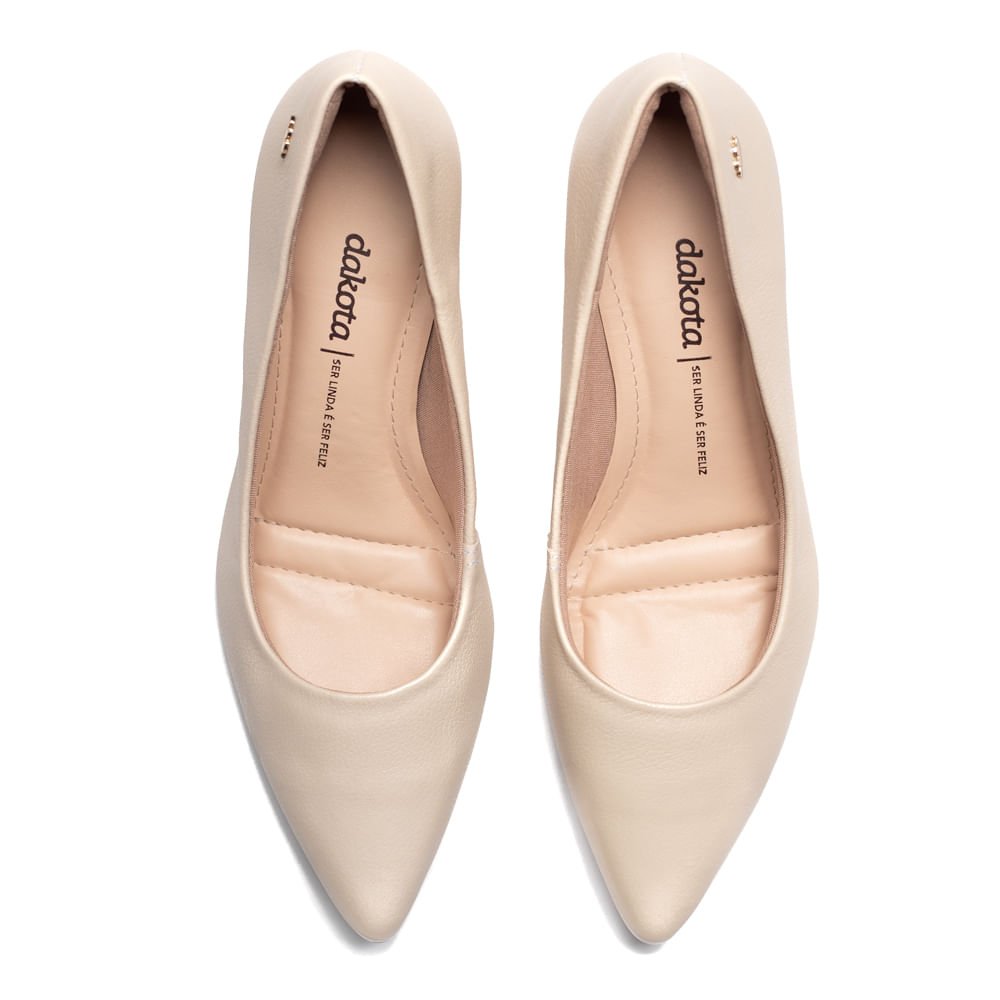 Scarpin Feminino Dakota de Bico Fino Bege Bege 4