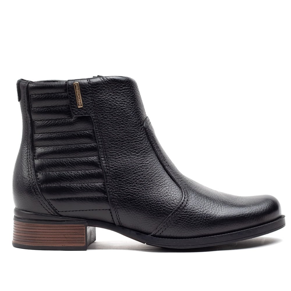 Bota Feminina Pegada Diana em Couro Preto