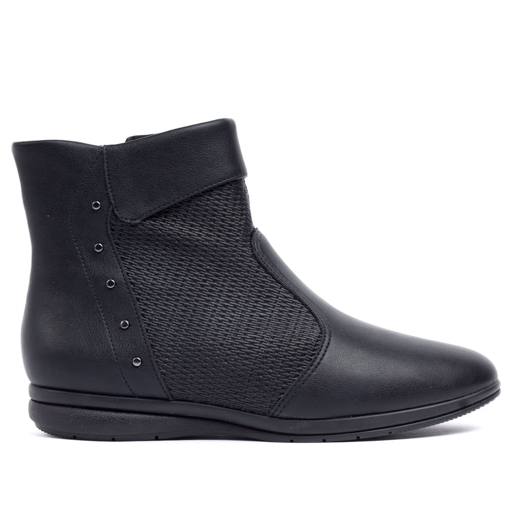 Bota Feminina Piccadily Cano Curto Preto