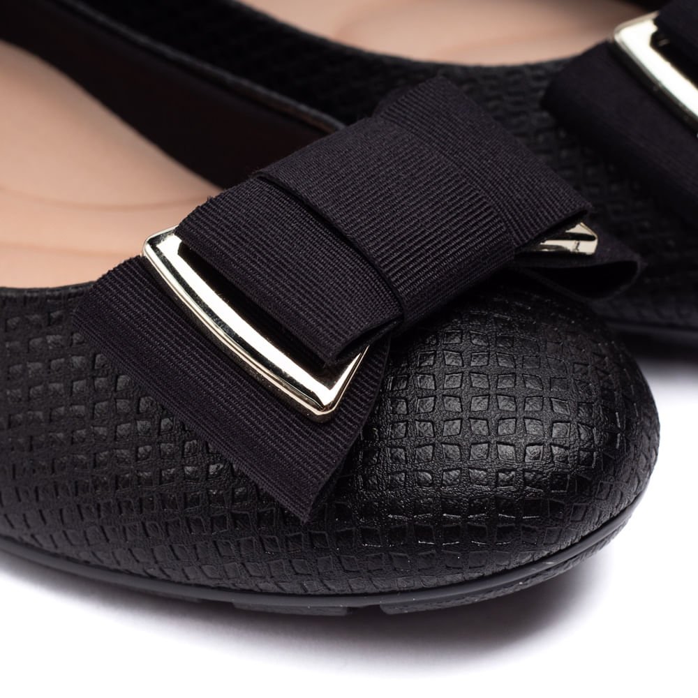 Sapatilha Feminina Moleca Texturizada com Laço Preto Preto 6