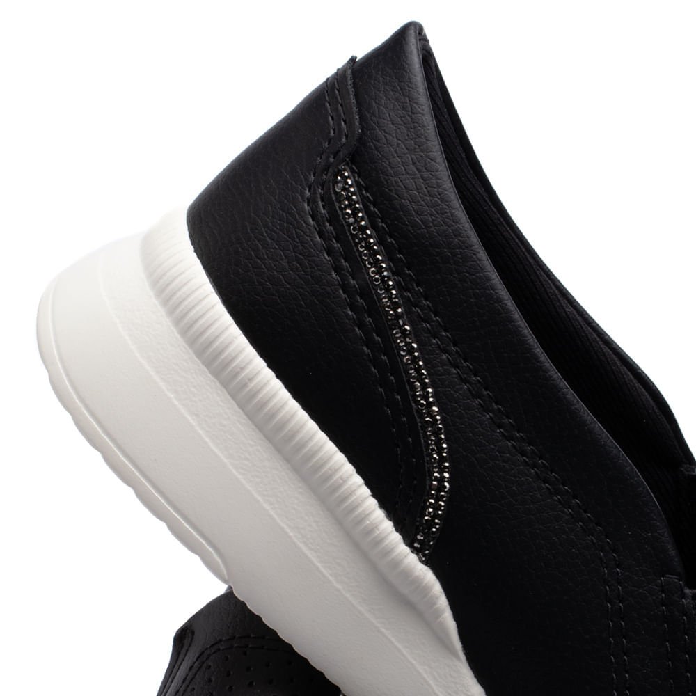 Tênis Feminino Kolosh Calce Fácil com Pedrarias Preto Preto 5