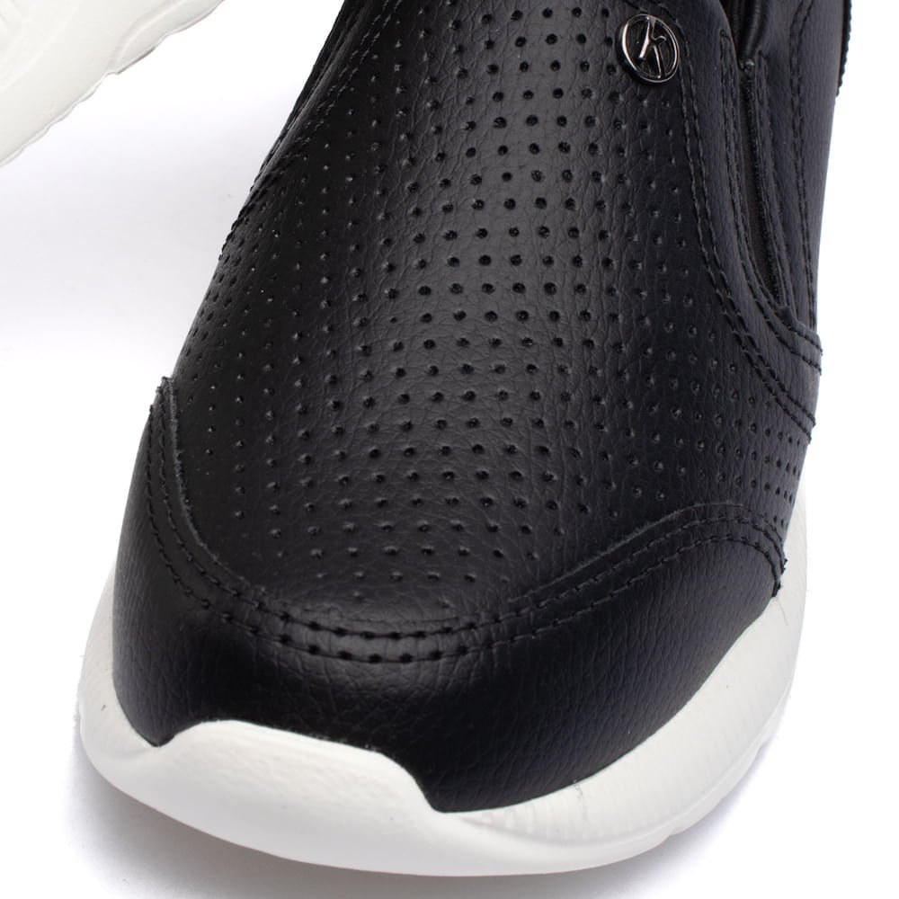 Tênis Feminino Kolosh Calce Fácil com Pedrarias Preto Preto 8