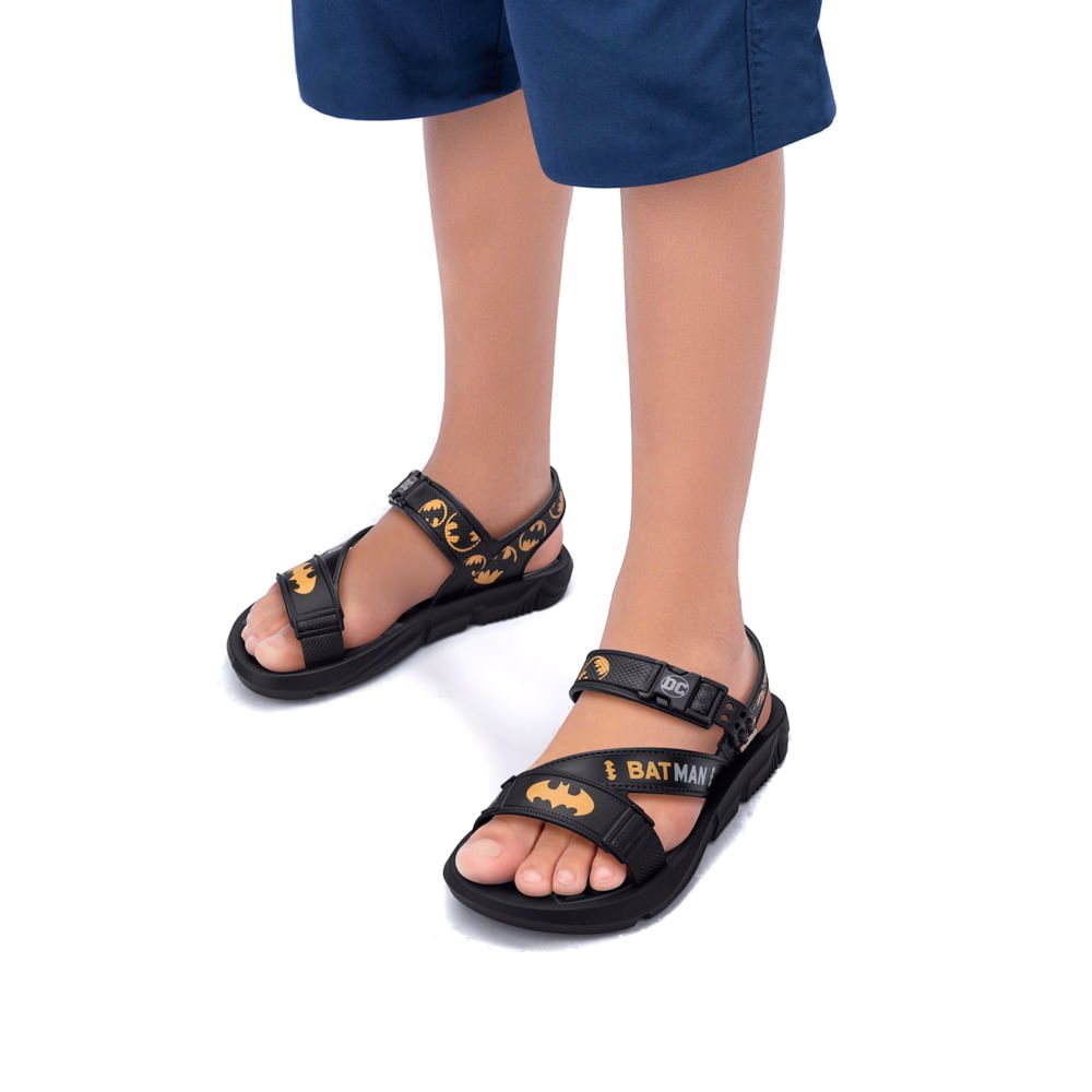 Sandália Infantil Grendene Batman Lançador Preto Preto 5