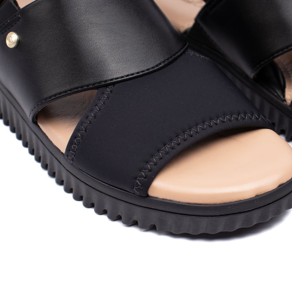 Sandália Feminina Comfortflex Total Care Preto Preto 5