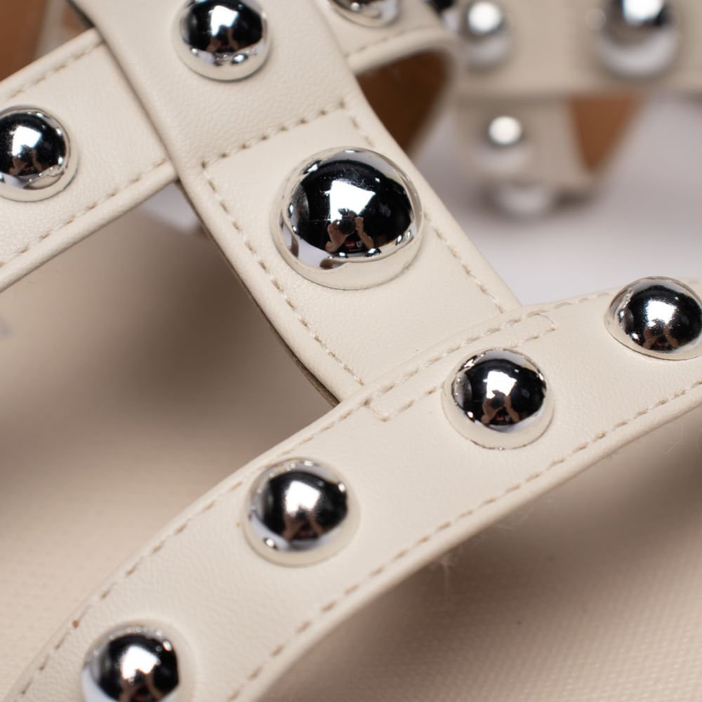 Sandália Feminina Vizzano Tratorada com Tachas Off White Branco 6