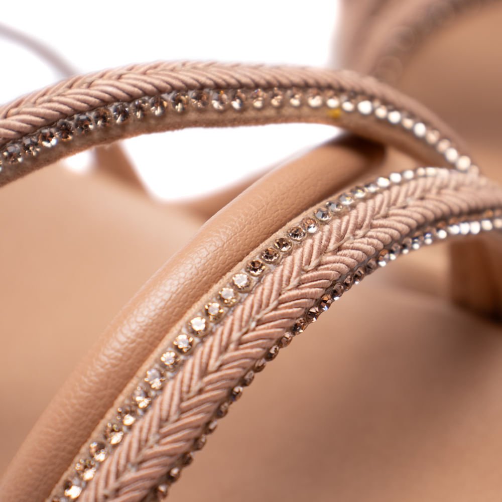 Sandália Infantil Molekinha Flatform Tiras Trançadas e Strass Nude Bege 6