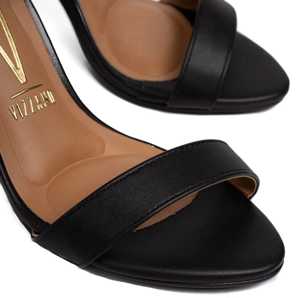 Sandália Feminina Vizzano Lisa com Salto Fino Preto Preto 5