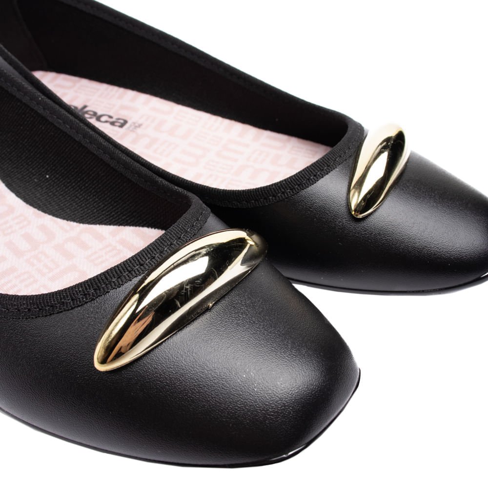 Sapatilha Feminina Moleca Bico Quadrado Preto Preto 5