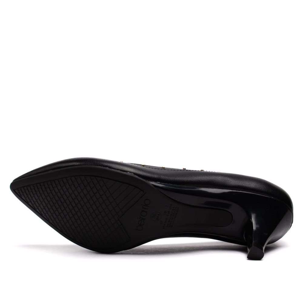 Sapato Scarpin Feminino Beira Rio em Napa com Aplicações Metalizadas Preto Preto 2