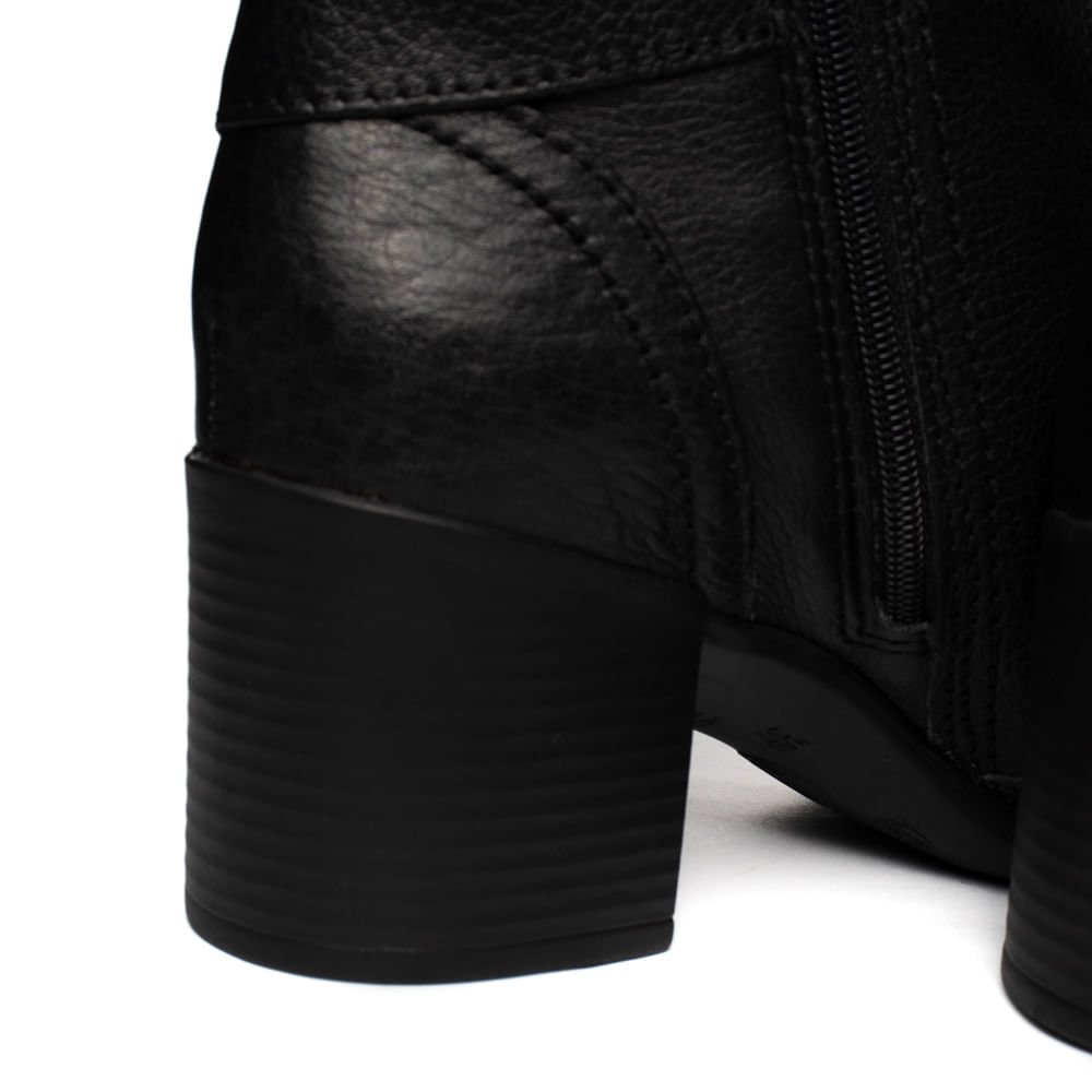 Bota Feminina Bottero de Couro Cano Curto Preto Preto 7