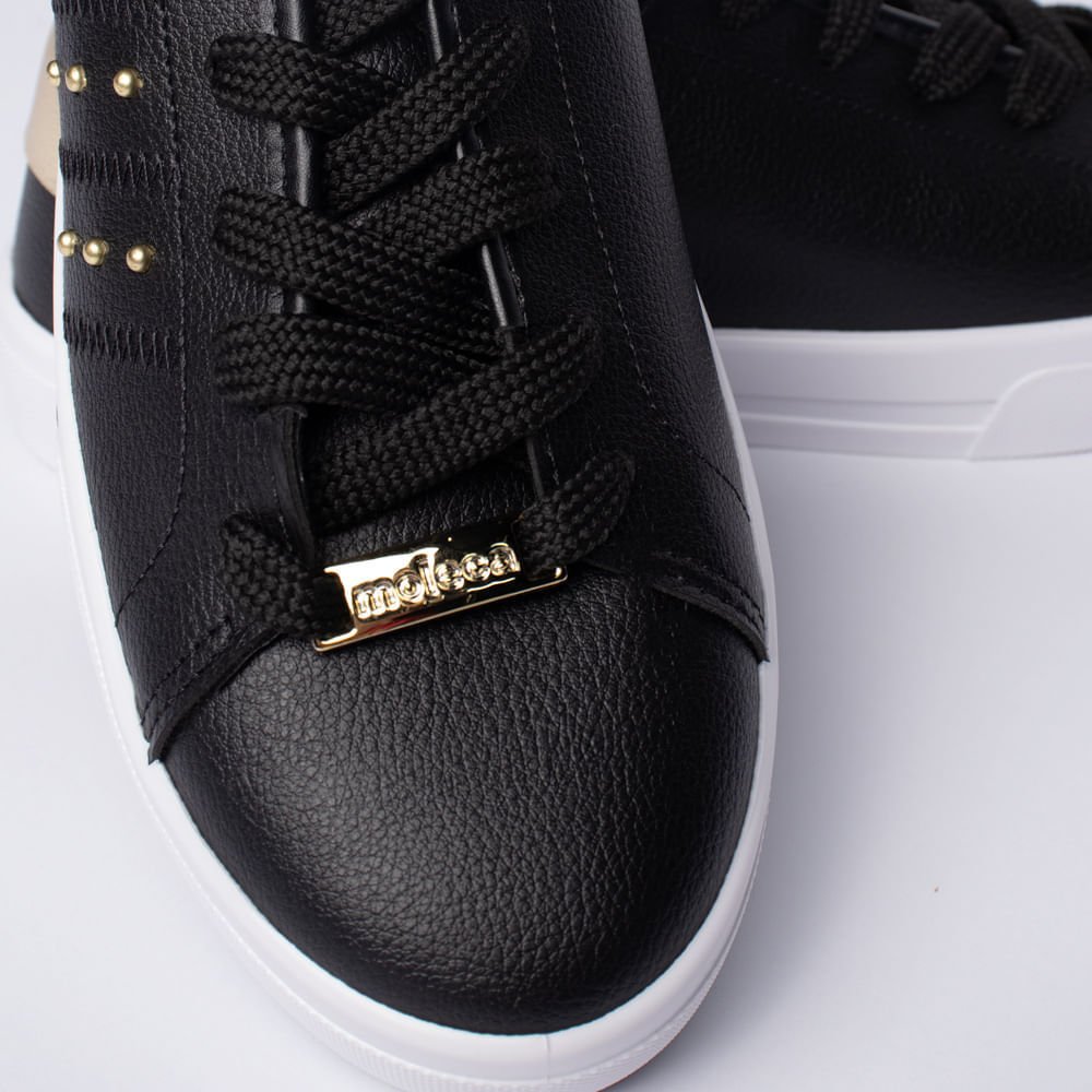 Tênis Feminino Moleca Napa Floather com Aplicações Preto/Dourado Preto 6