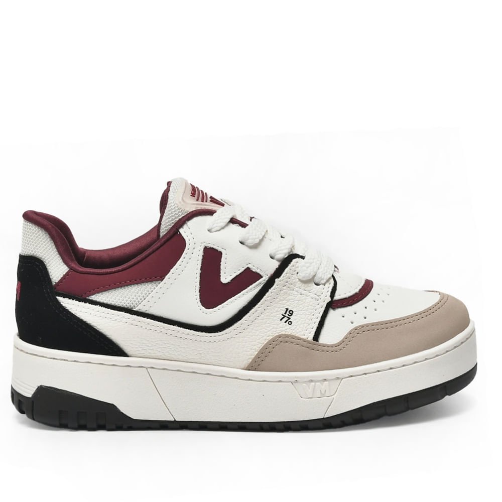 Tênis Feminino Via Marte Casual com Recortes Off White/Bordô