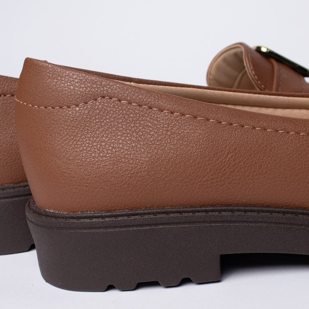 Sapato Mocassim Feminino Modare Napa Floather com Fivela Avelã Avelã 6